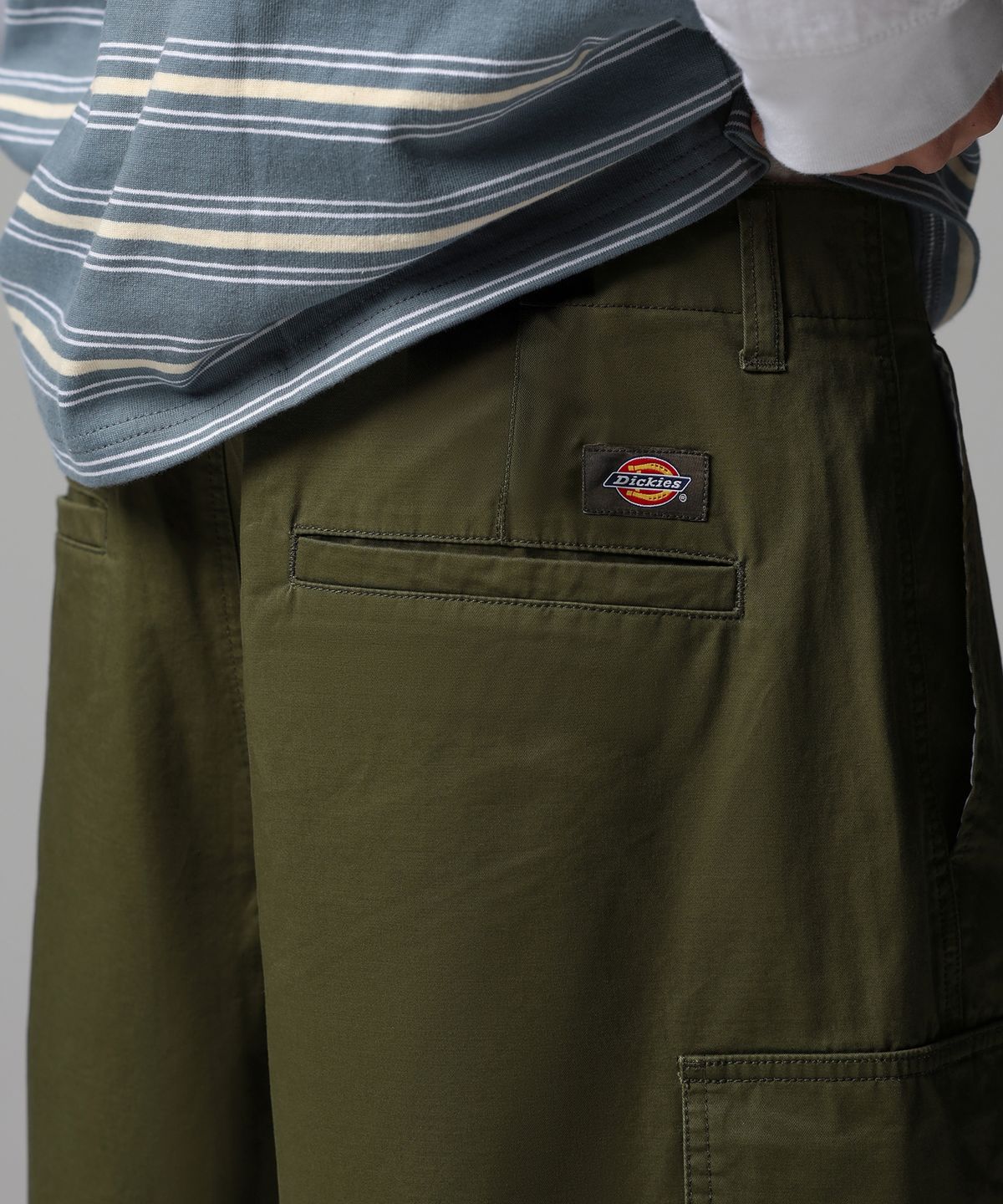 디키즈(DICKIES) 워시드 트윌 카고 쇼츠 Olive
