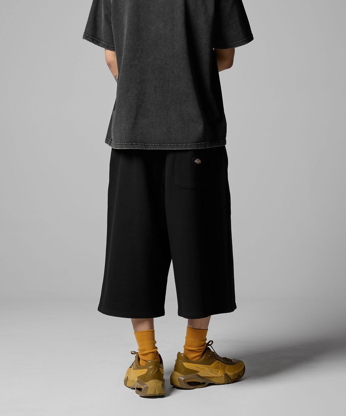디키즈(DICKIES) 베이직 스웨트 쇼츠 Black
