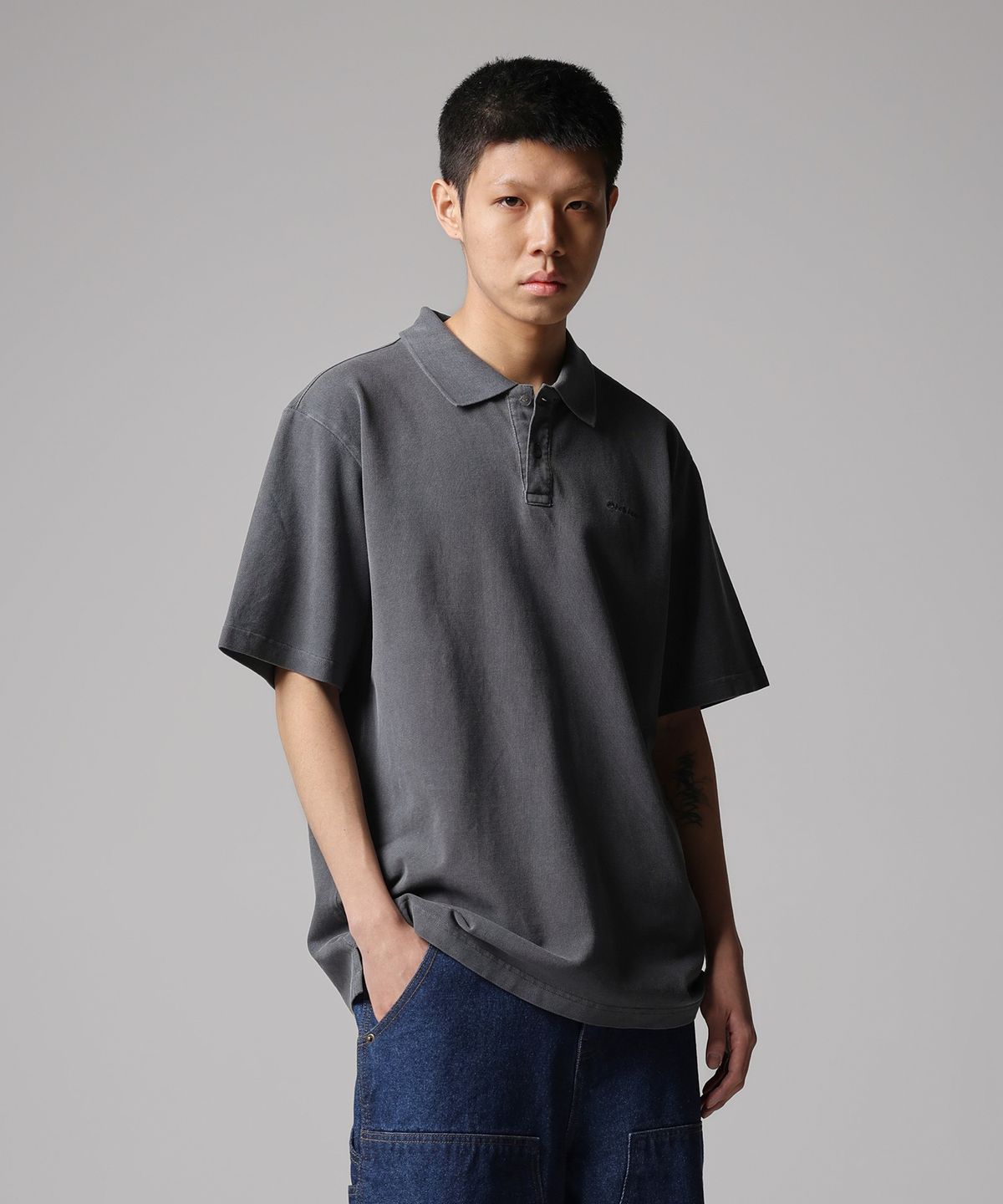 디키즈(DICKIES) 가먼트 다이드 피케 셔츠 Charcoal