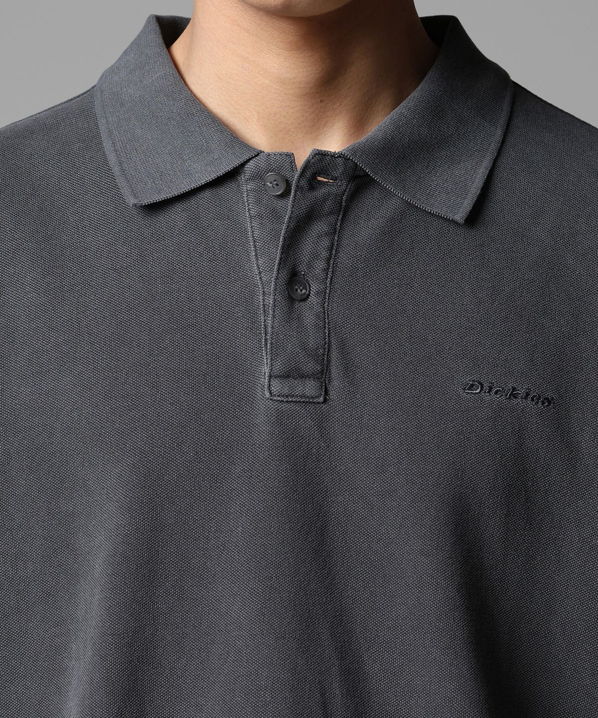 디키즈(DICKIES) 가먼트 다이드 피케 셔츠 Charcoal