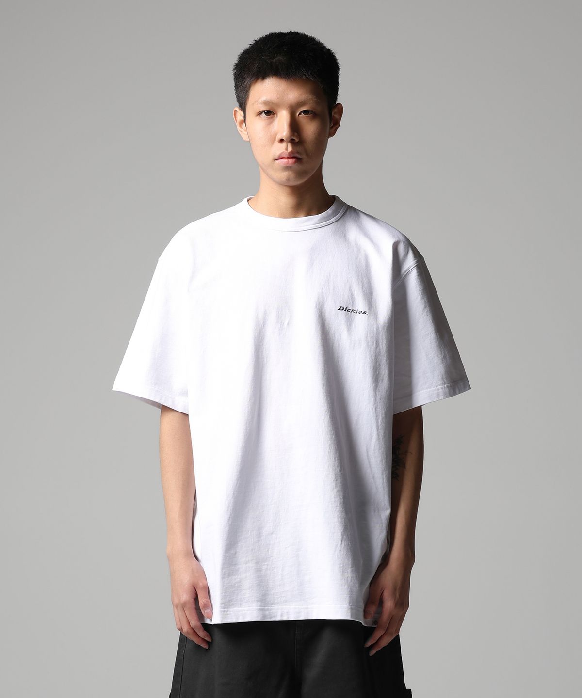 디키즈(DICKIES) 베이직 로고 티셔츠 White
