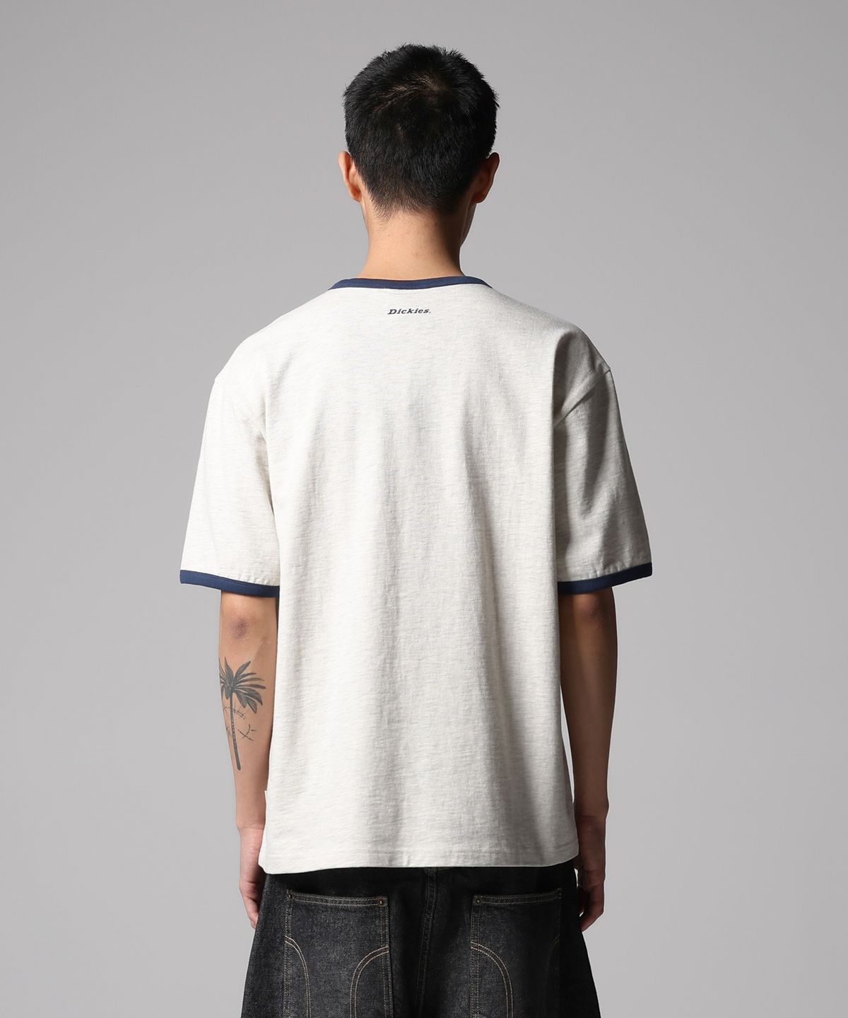 디키즈(DICKIES) 모노 로고 링거 티셔츠 Oatmeal