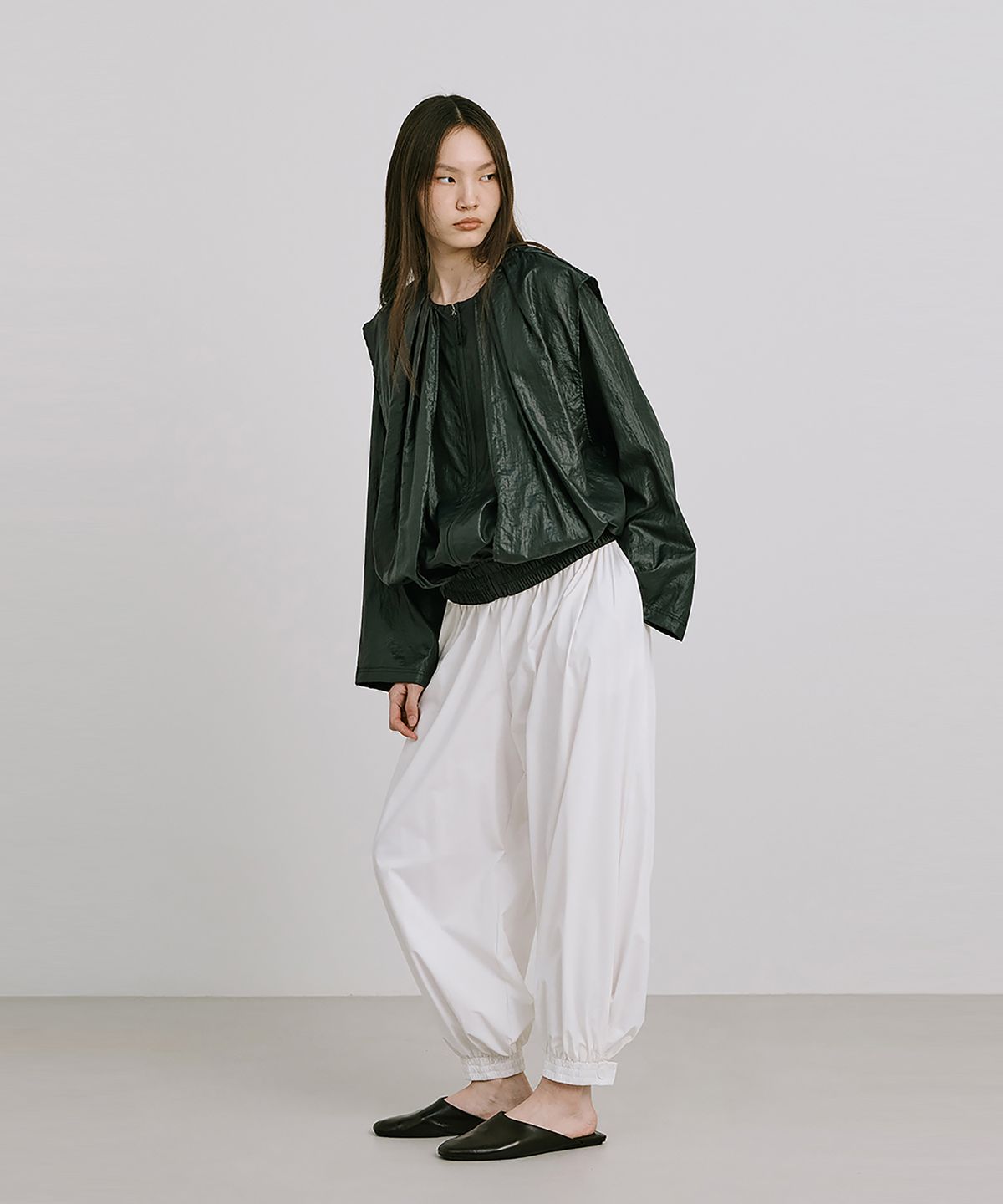 분더캄머(WNDERKAMMER) Shirred Moon Jar Pants_White(주름달항아리 팬츠_화이트)