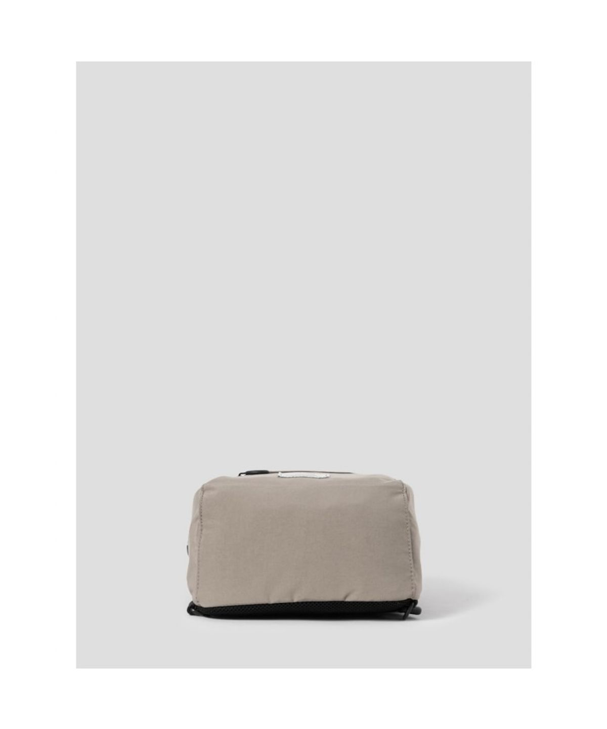 빈폴 액세서리(BEANPOLE ACCESSORY) 어웨이 라지 슬링백 - 카키