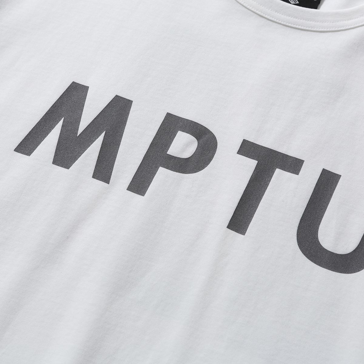 엠피티유(MPTU) [SS25] FITNESS LOGO S/S SHIRT / OFF WHITE