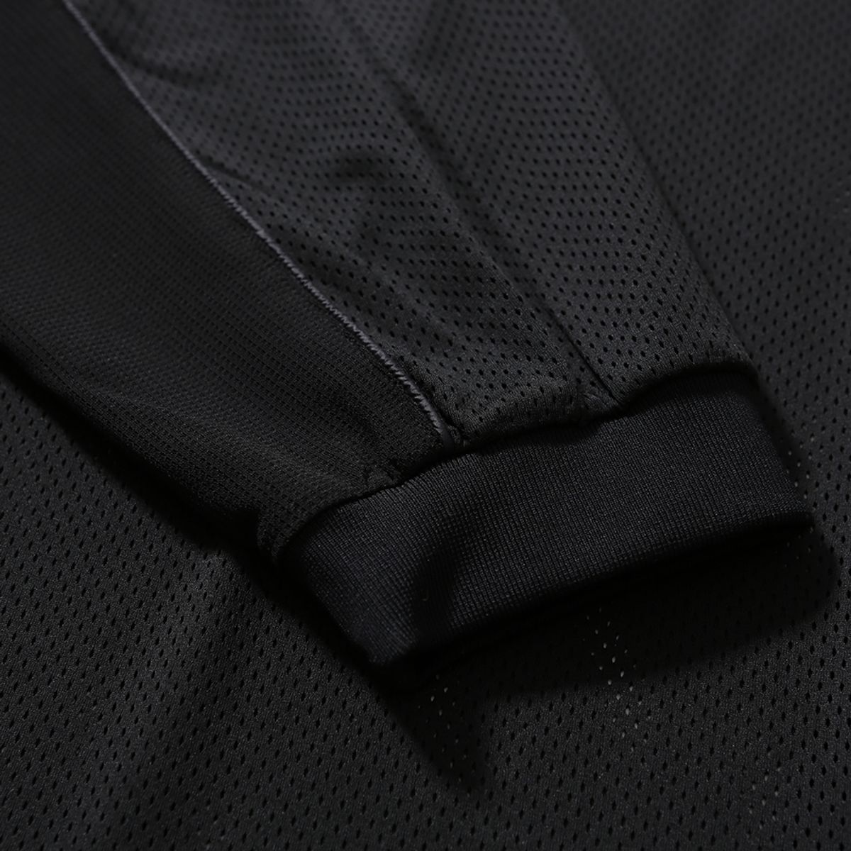 엠피티유(MPTU) [SS25] TRAINING MESH TOP / BLACK