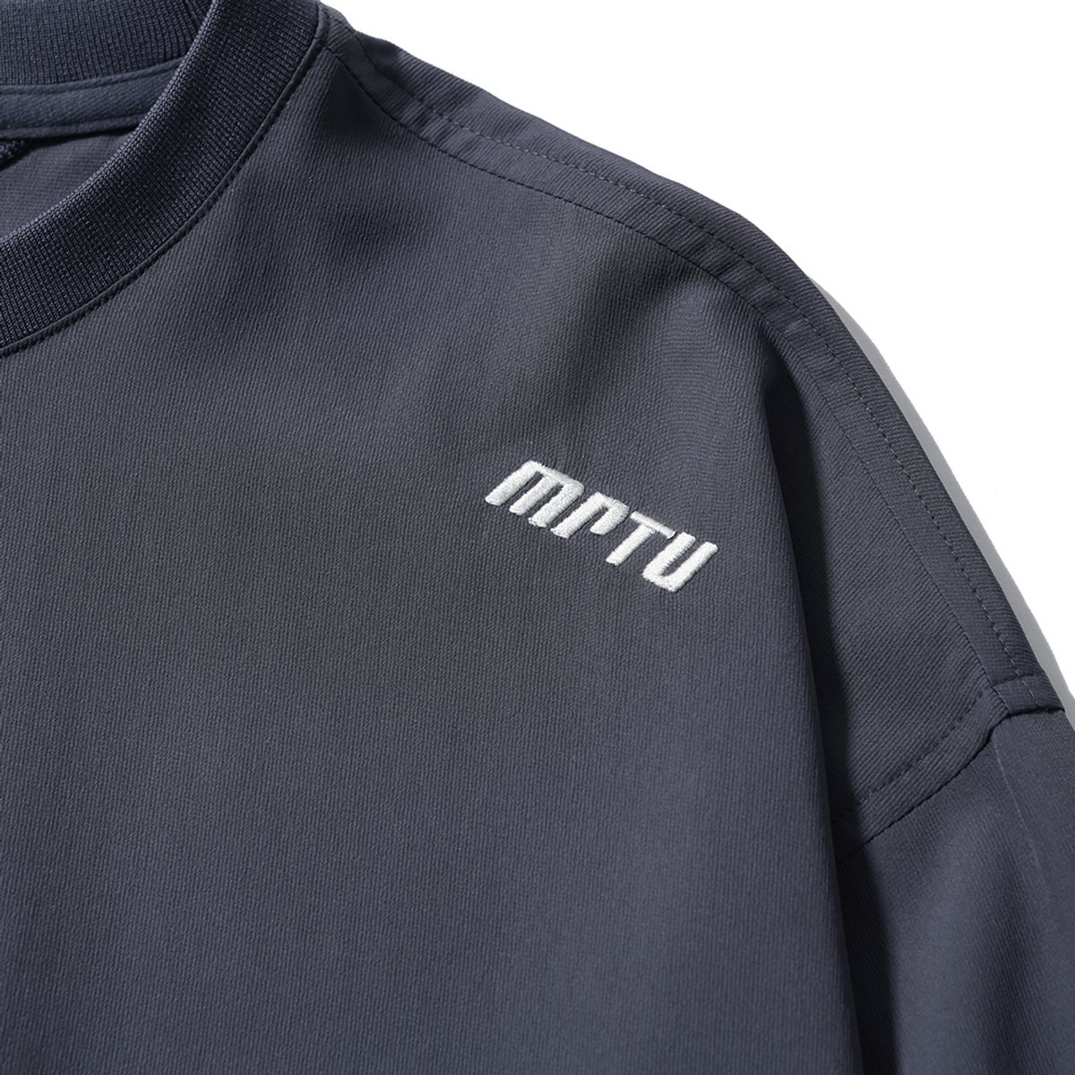 엠피티유(MPTU) [SS25] TRAINING WARM-UP TOP / SLATE GRAY