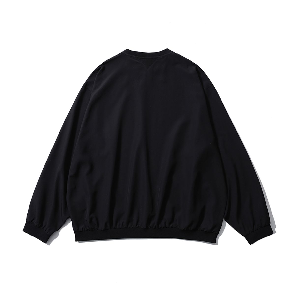 엠피티유(MPTU) [SS25] TRAINING WARM-UP TOP / BLACK