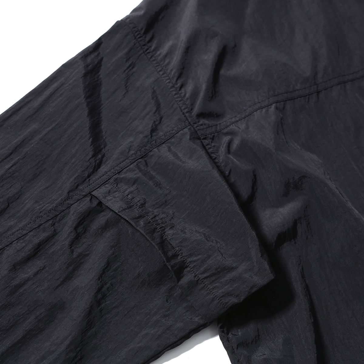 엠피티유(MPTU) [SS25] FITNESS SMOCK PARKA / BLACK