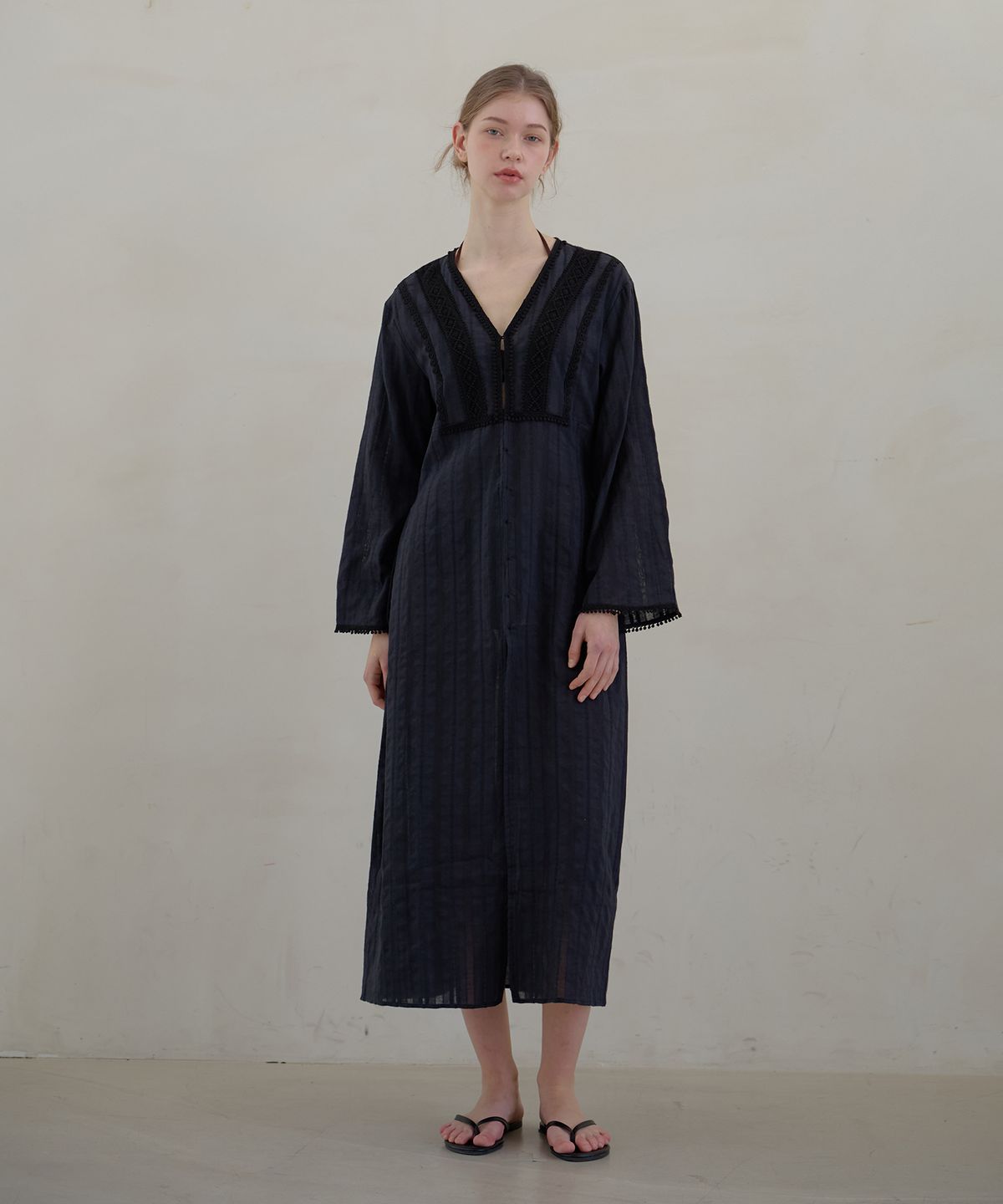 아템포(ATEMPO) KAFTAN ROBE ONEPIECE_black
