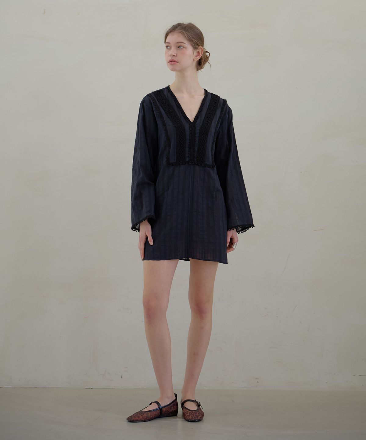 아템포(ATEMPO) KAFTAN MINI ONEPIECE_black