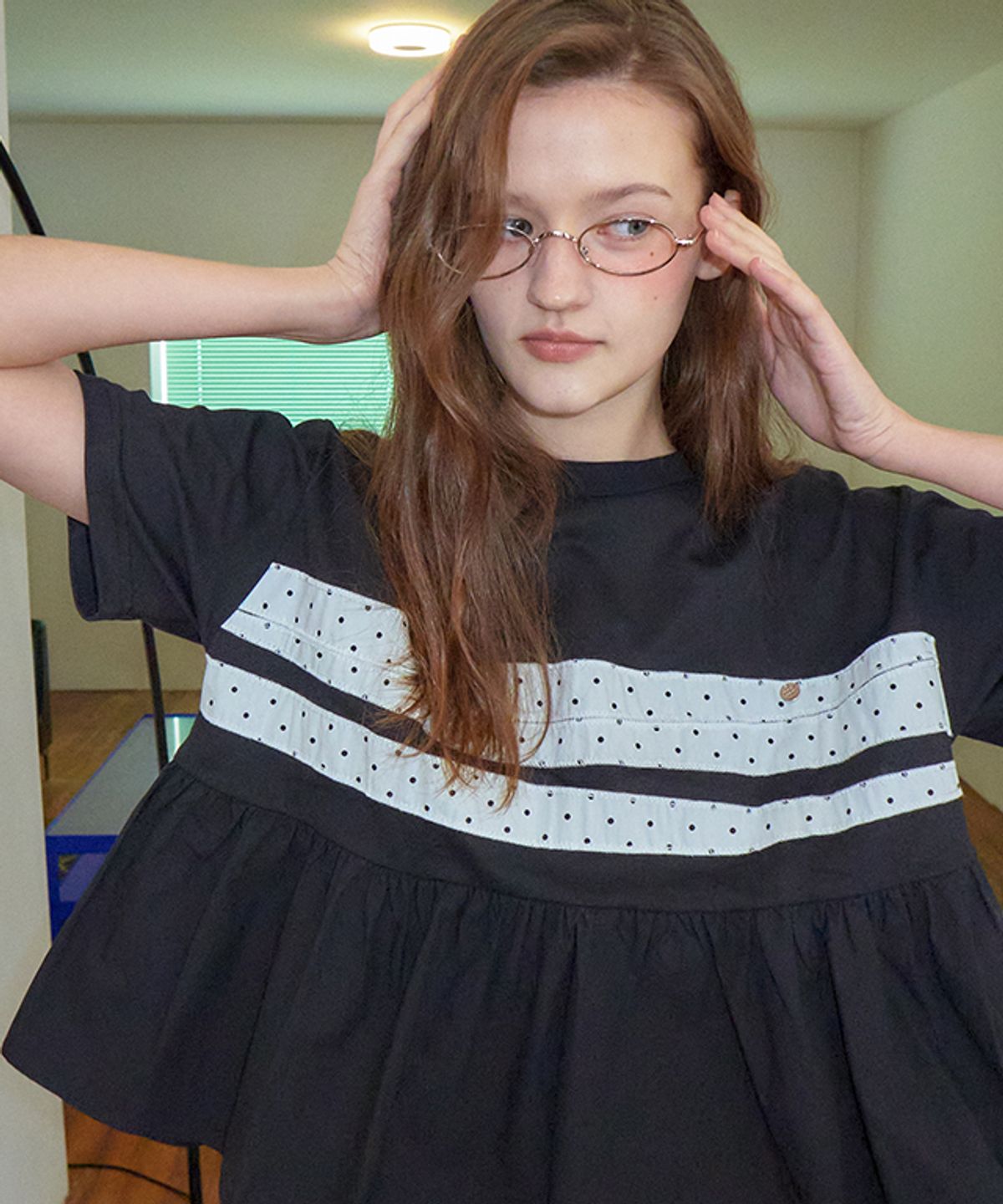 론론(RONRON) PATCHWORK RUFFLE SHORT SLEEVE T SHIRT BLACK