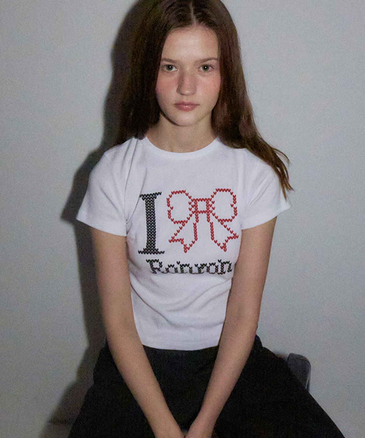 론론(RONRON) I RIBBON SLIM CROP T SHIRTS WHITE