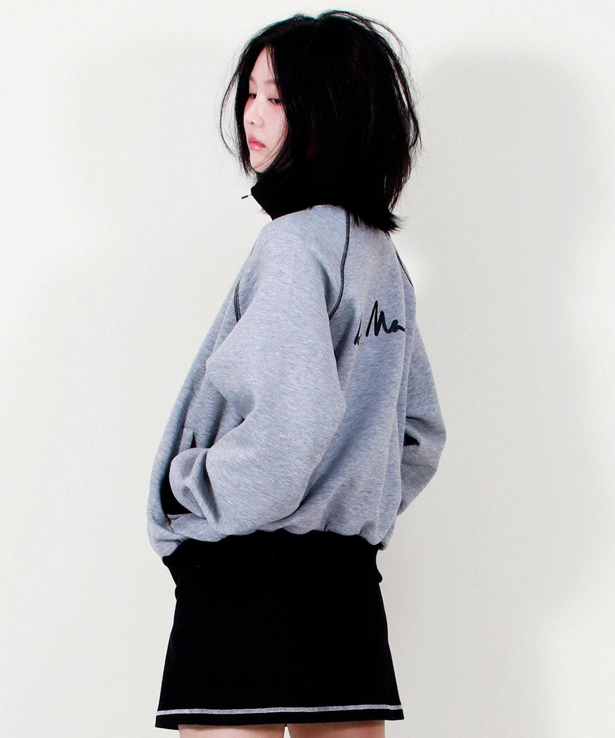 드마크(DEMARC) COLOR STITCH NEOPRENE LOGO BLOUSON JUMPER GREY