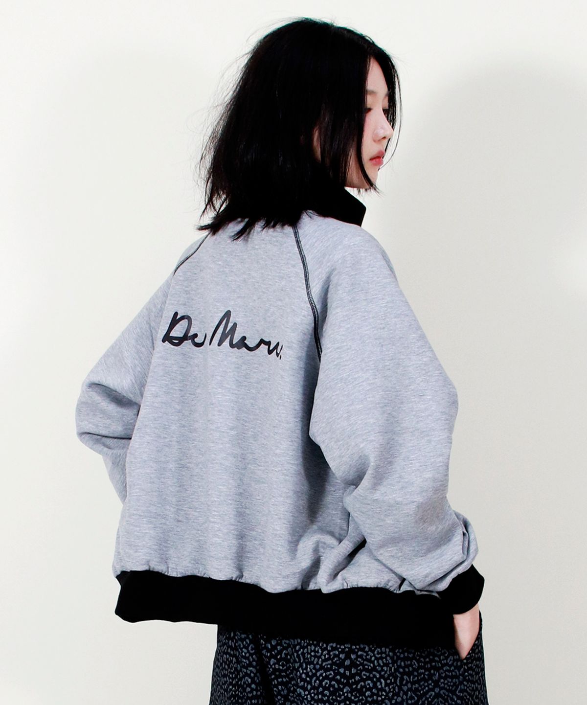 드마크(DEMARC) COLOR STITCH NEOPRENE LOGO BLOUSON JUMPER GREY