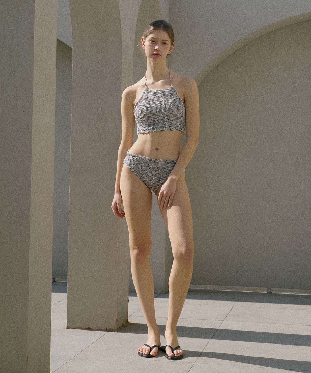 아템포(ATEMPO) KNIT HALTER BIKINI SET_sand navy