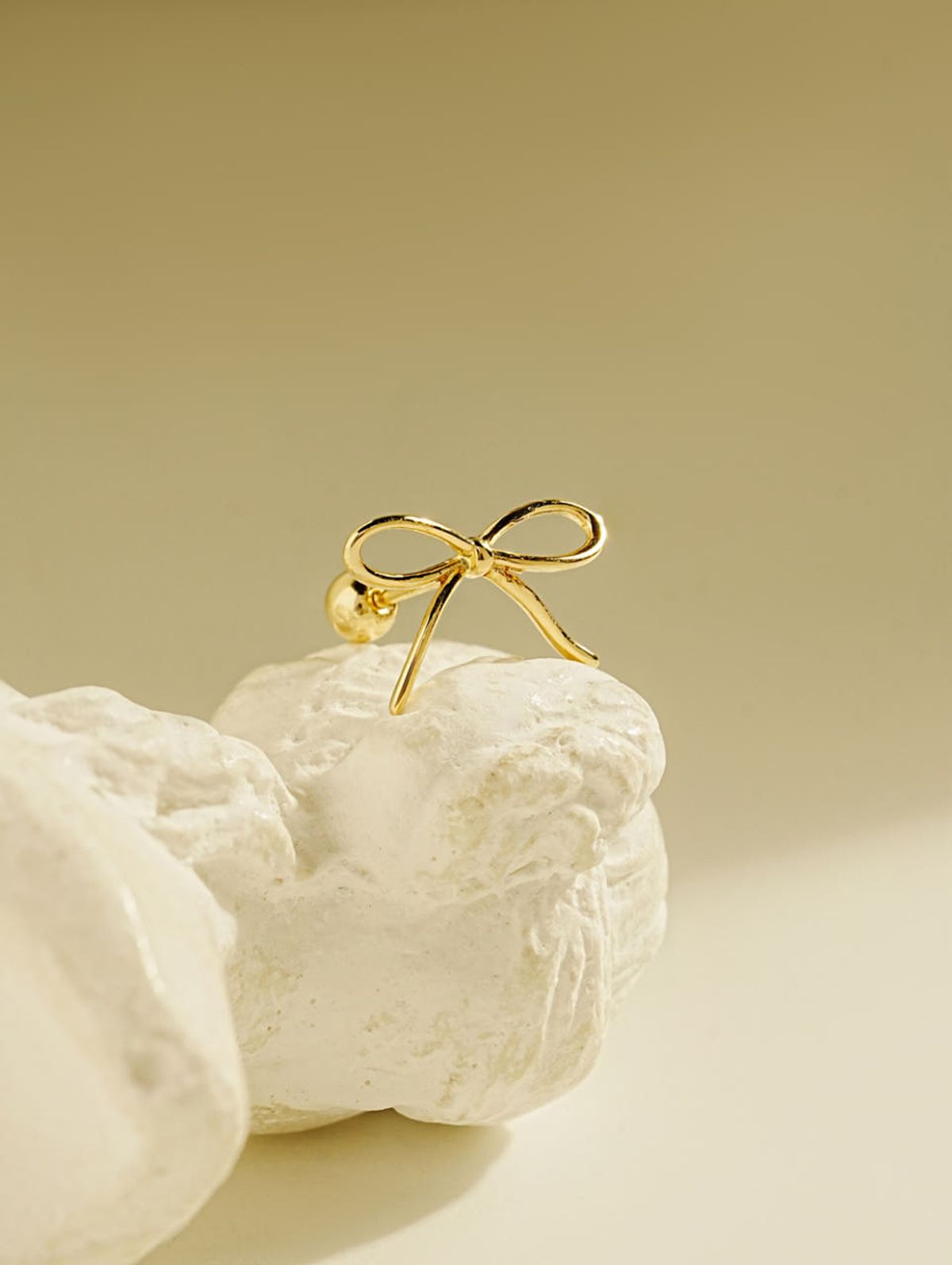 미니멀피어싱(MINIMALPIERCING) 14K 버드 리본 피어싱 귀걸이
