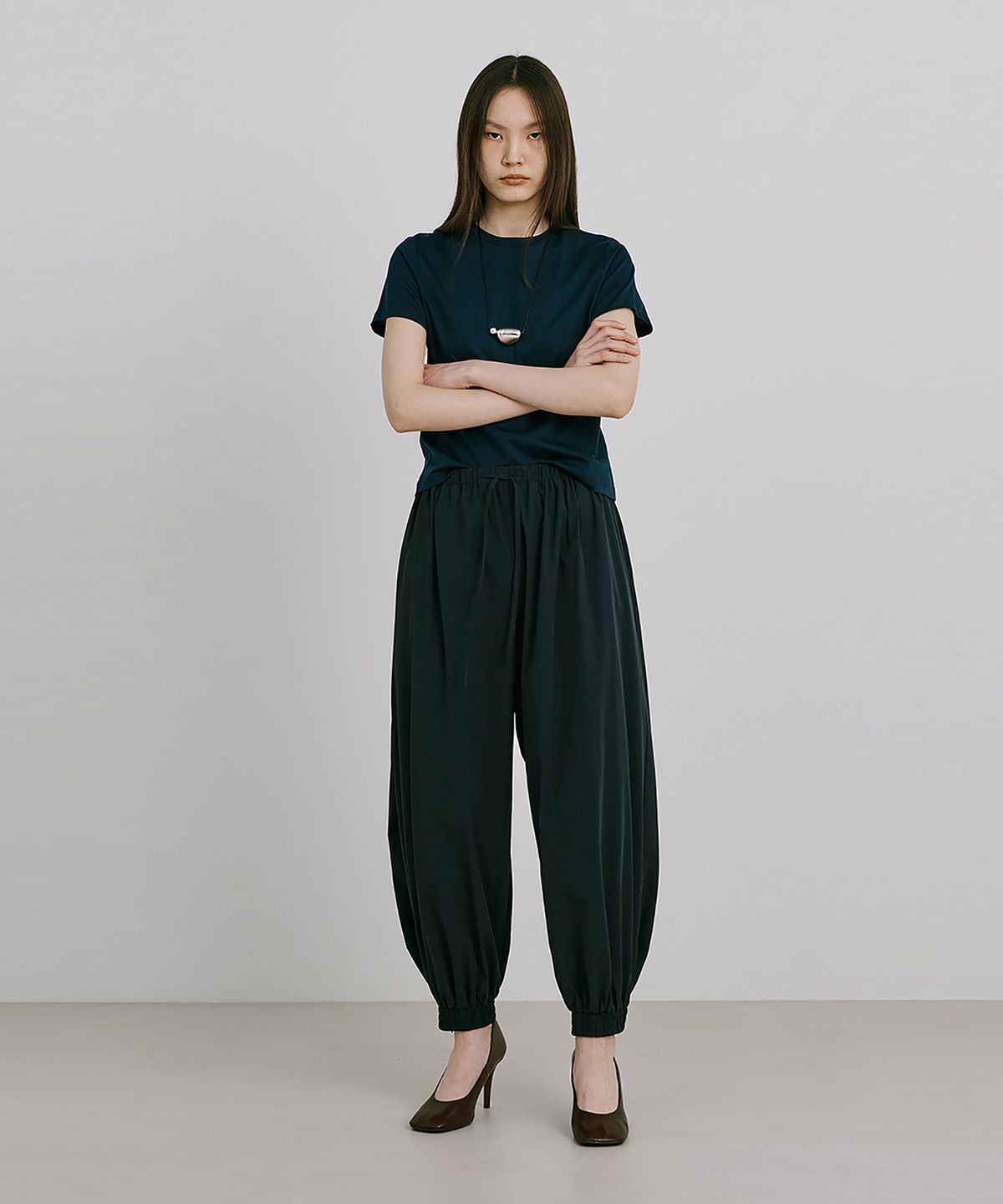 분더캄머(WNDERKAMMER) Shirred Moon Jar Pants_Navy(주름달항아리 팬츠_네이비)