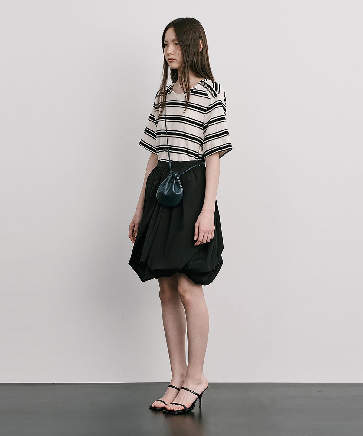 분더캄머(WNDERKAMMER) Moon Jar - Shaped Skirt_Black(달항아리  모양 스커트_블랙)