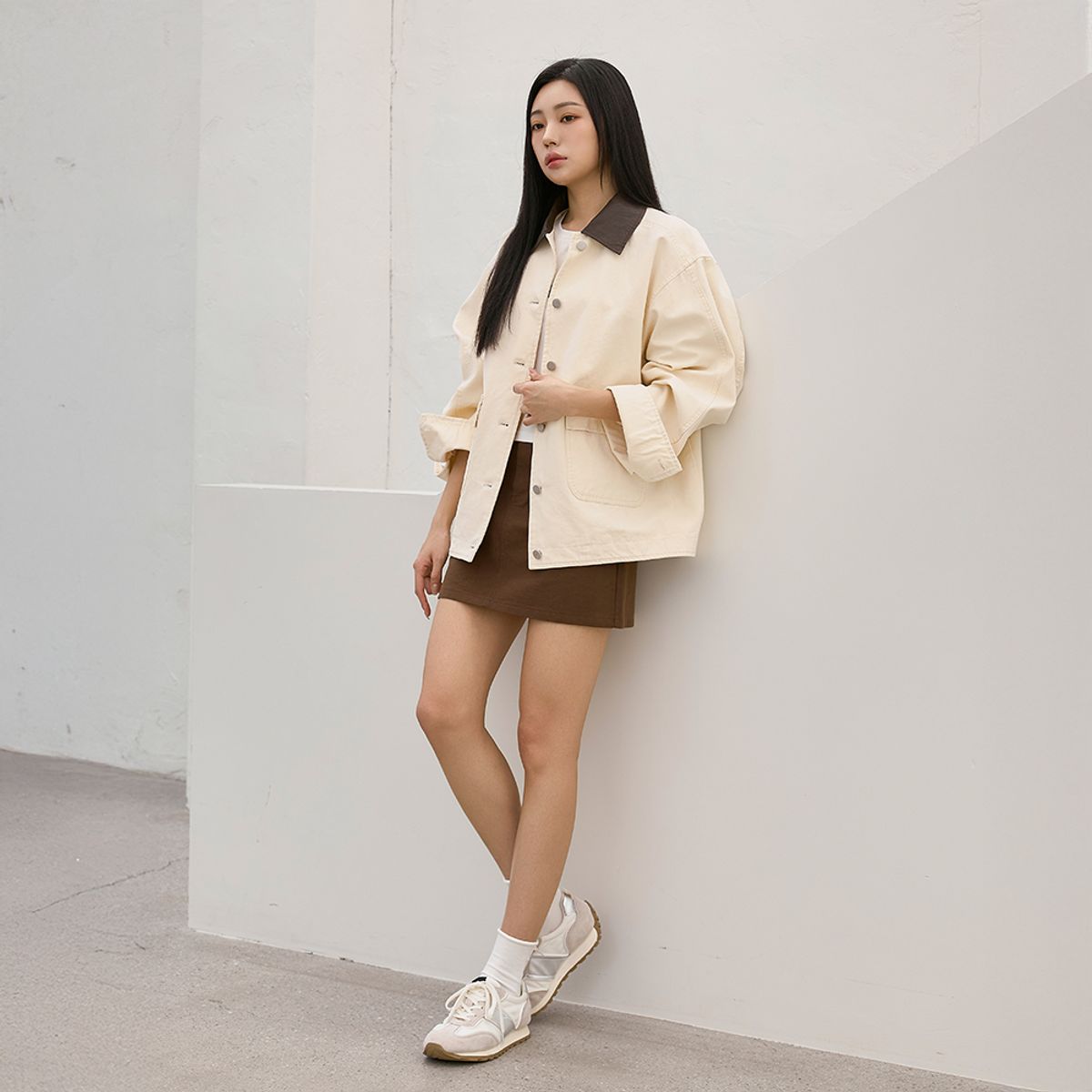 하이파이브(HYFVE) 배색 카라 코튼 워크 자켓