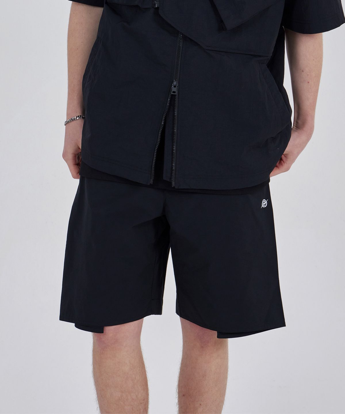 칼라파타르(KALAPATTHAR) NC Flap Shorts - Black