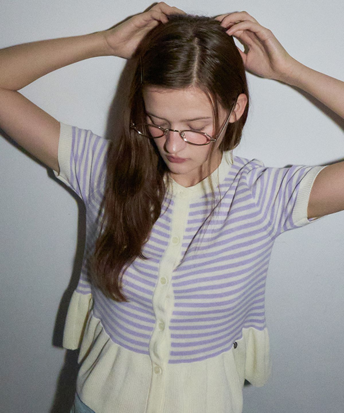 론론(RONRON) RUFFLE SHORT SLEEVE KNIT CARDIGAN PURPLE CREAM