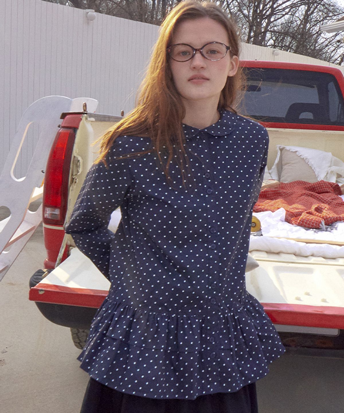론론(RONRON) POLKA PEPLUM BLOUSE DOT NAVY