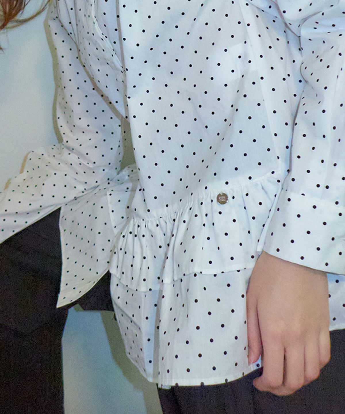 론론(RONRON) POLKA PEPLUM BLOUSE DOT WHITE