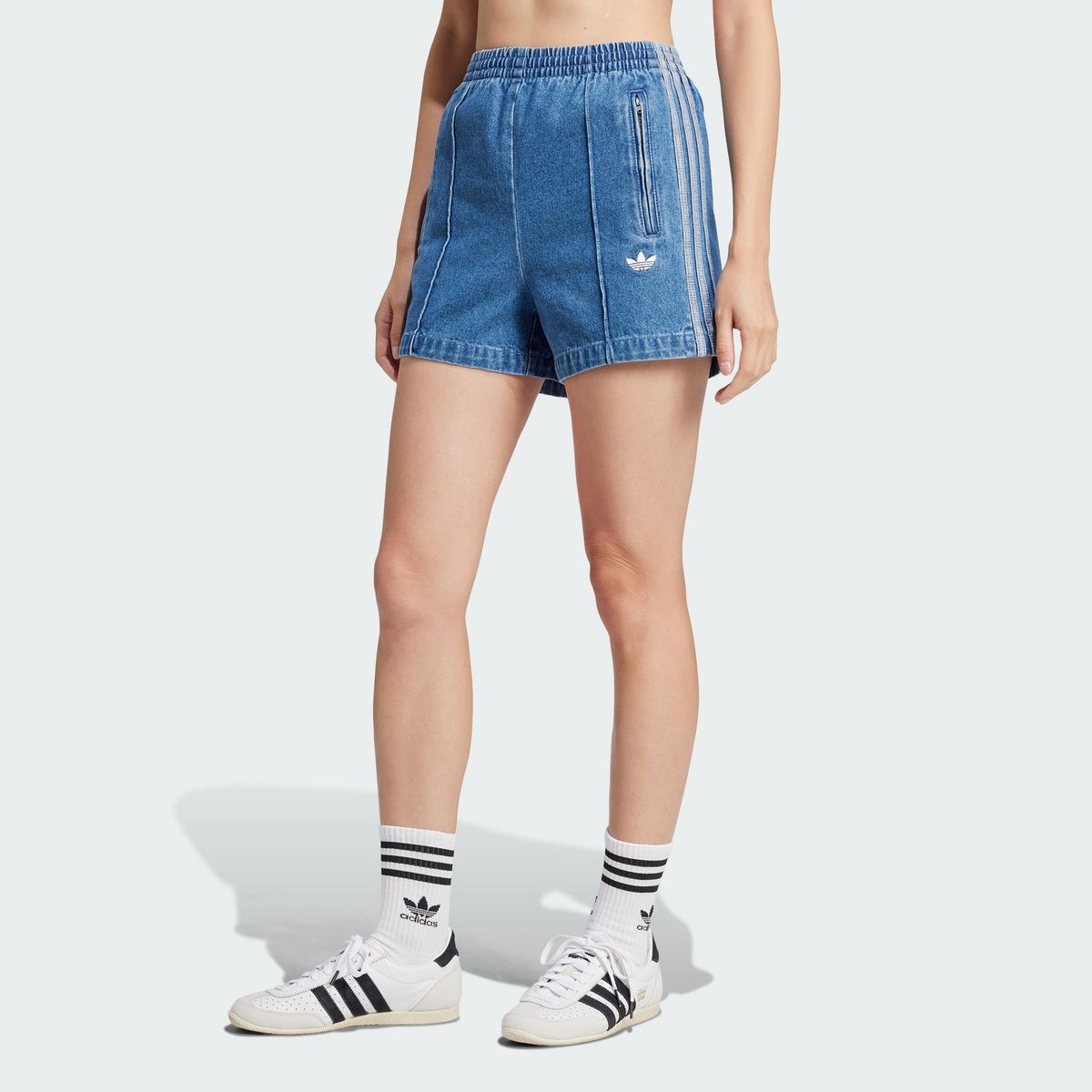 아디다스(ADIDAS) 아디컬러 데님 파이어버드 쇼츠 JD2562