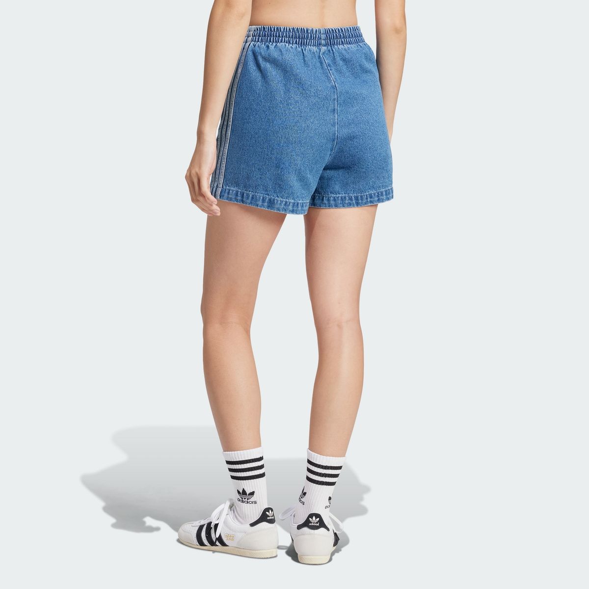 아디다스(ADIDAS) 아디컬러 데님 파이어버드 쇼츠 JD2562