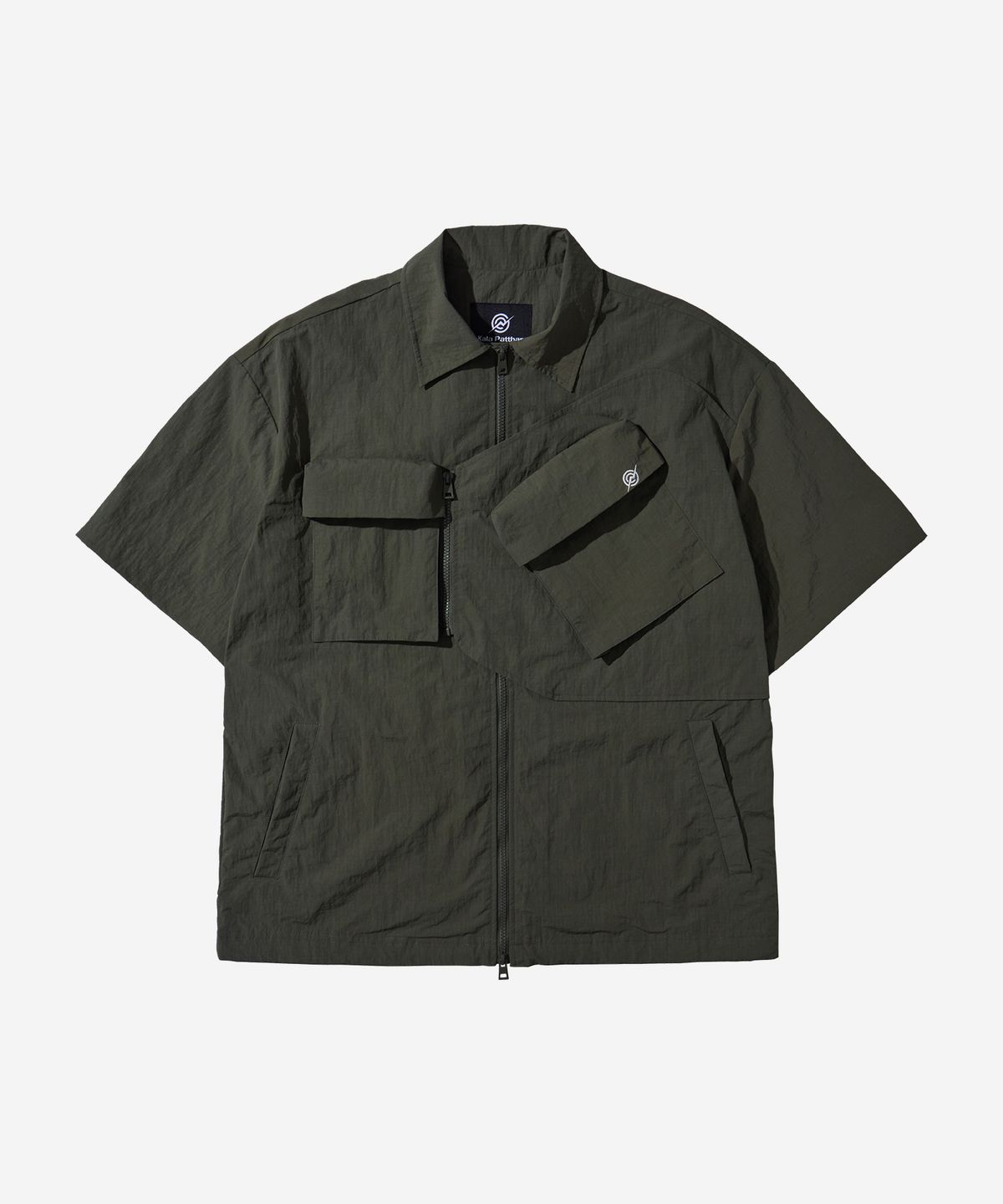 칼라파타르(KALAPATTHAR) Nylon Taslan Offset Zip Pocket Half Shirts - Khaki