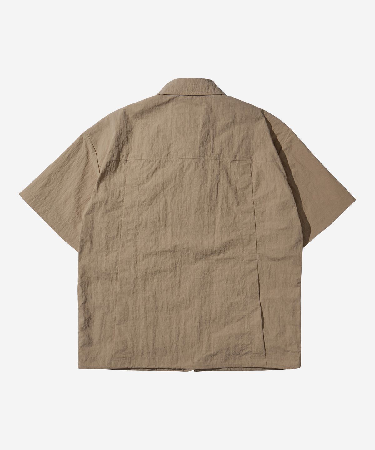 칼라파타르(KALAPATTHAR) Nylon Taslan Offset Zip Pocket Half Shirts - Beige