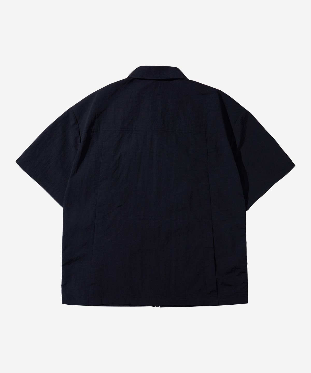 칼라파타르(KALAPATTHAR) Nylon Taslan Offset Zip Pocket Half Shirts - Black