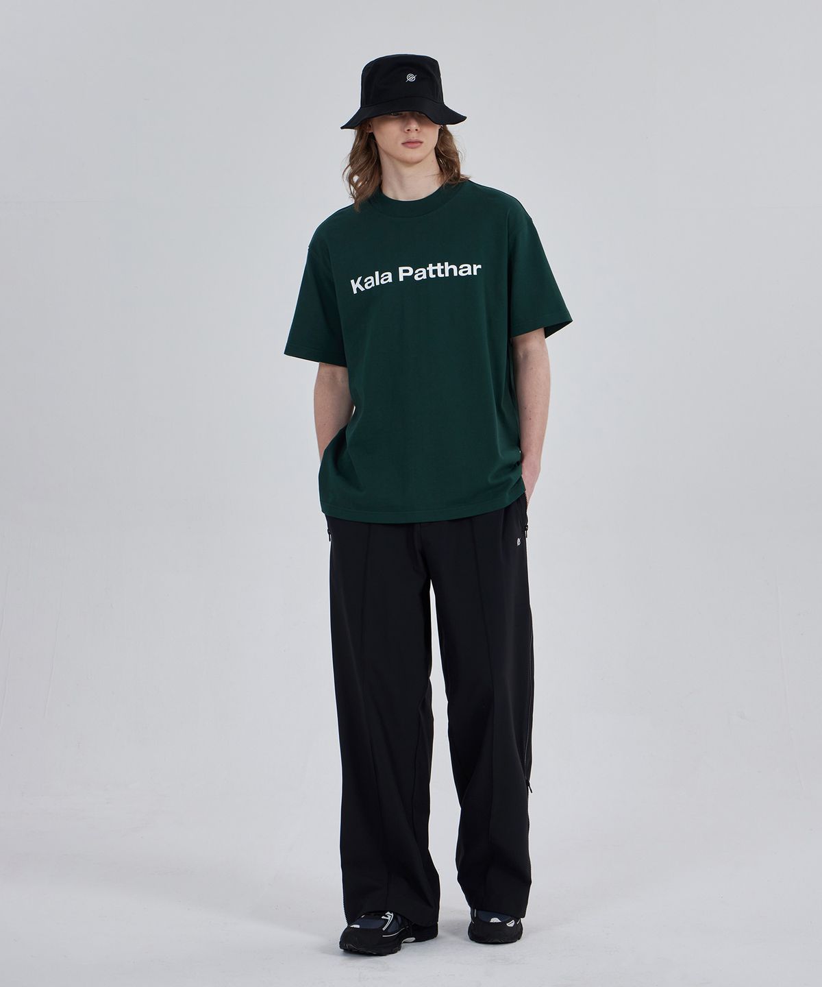 칼라파타르(KALAPATTHAR) Signature Logo Loose Fit T-Shirt - Green