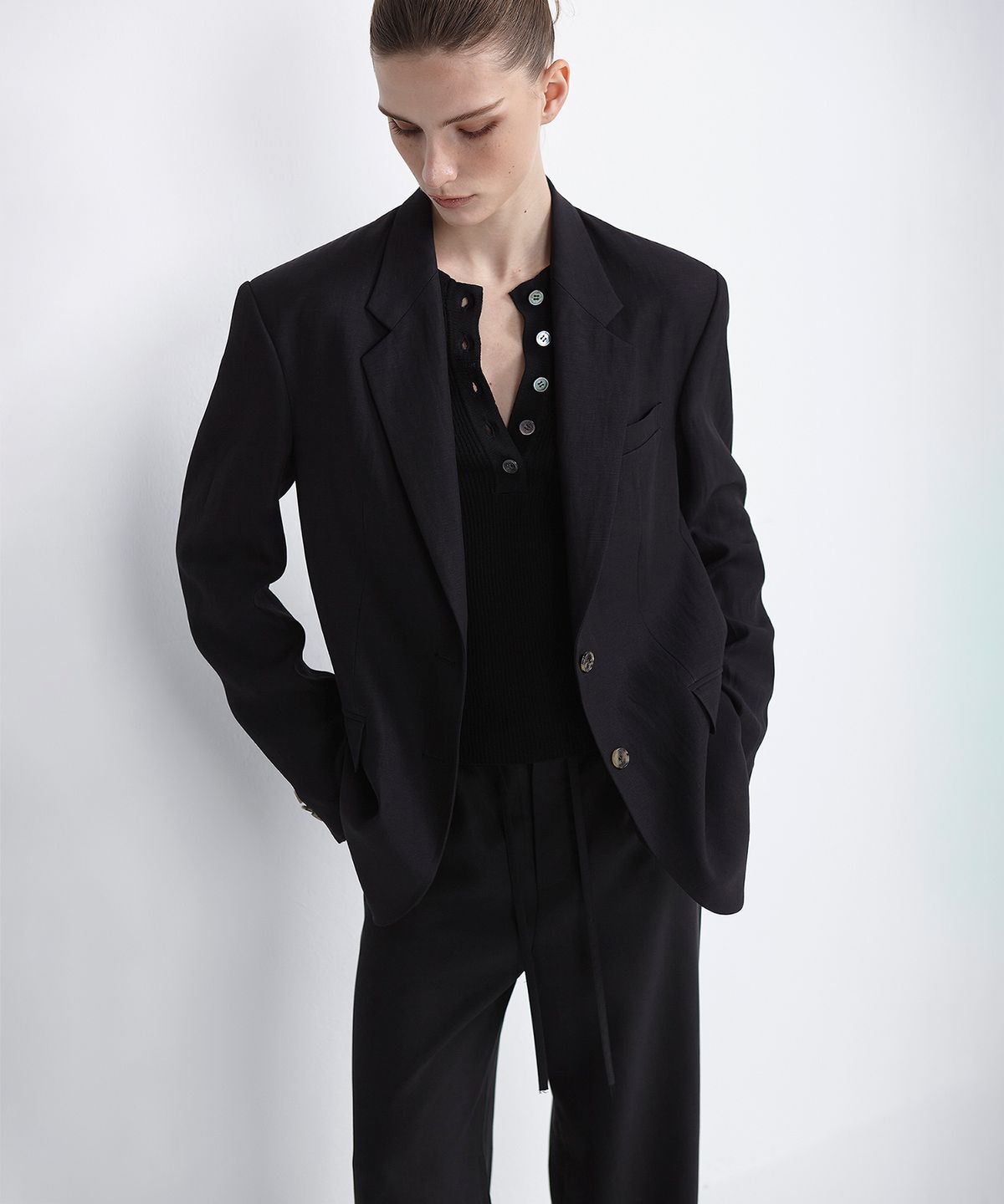 이안조(EAN JO) VISCOSE OVERSIZED SINGLE BREASTED JACKET (BLACK)