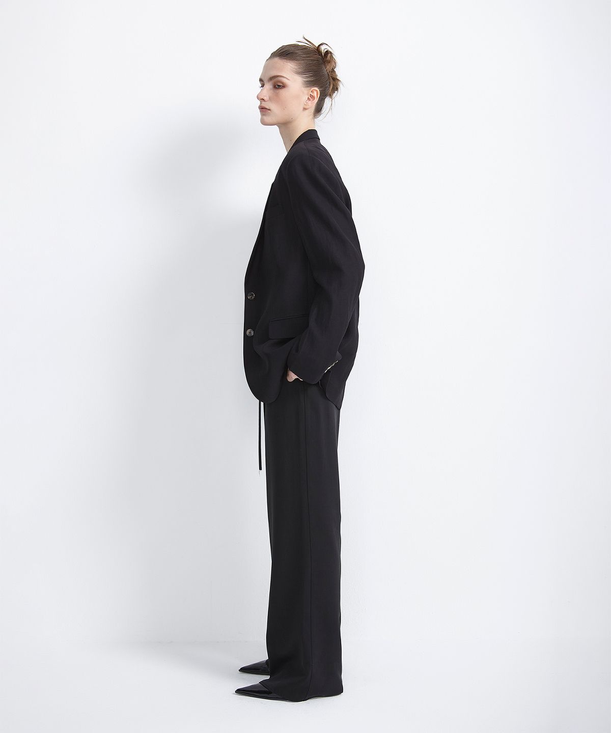 이안조(EAN JO) VISCOSE OVERSIZED SINGLE BREASTED JACKET (BLACK)