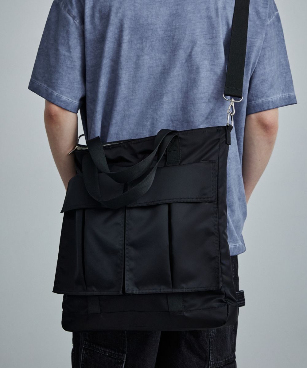 MUSINSA | MAISON MINED TWO POCKET STRAP TOTE BAG