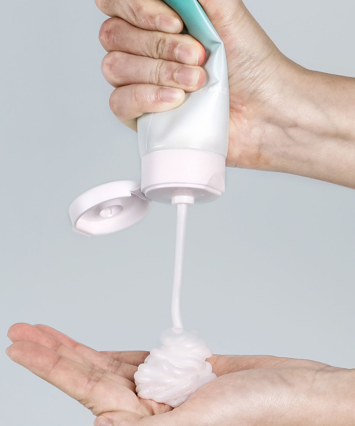 미즈온(MIZON) 시카루로닉 약산성 클렌저 120ml