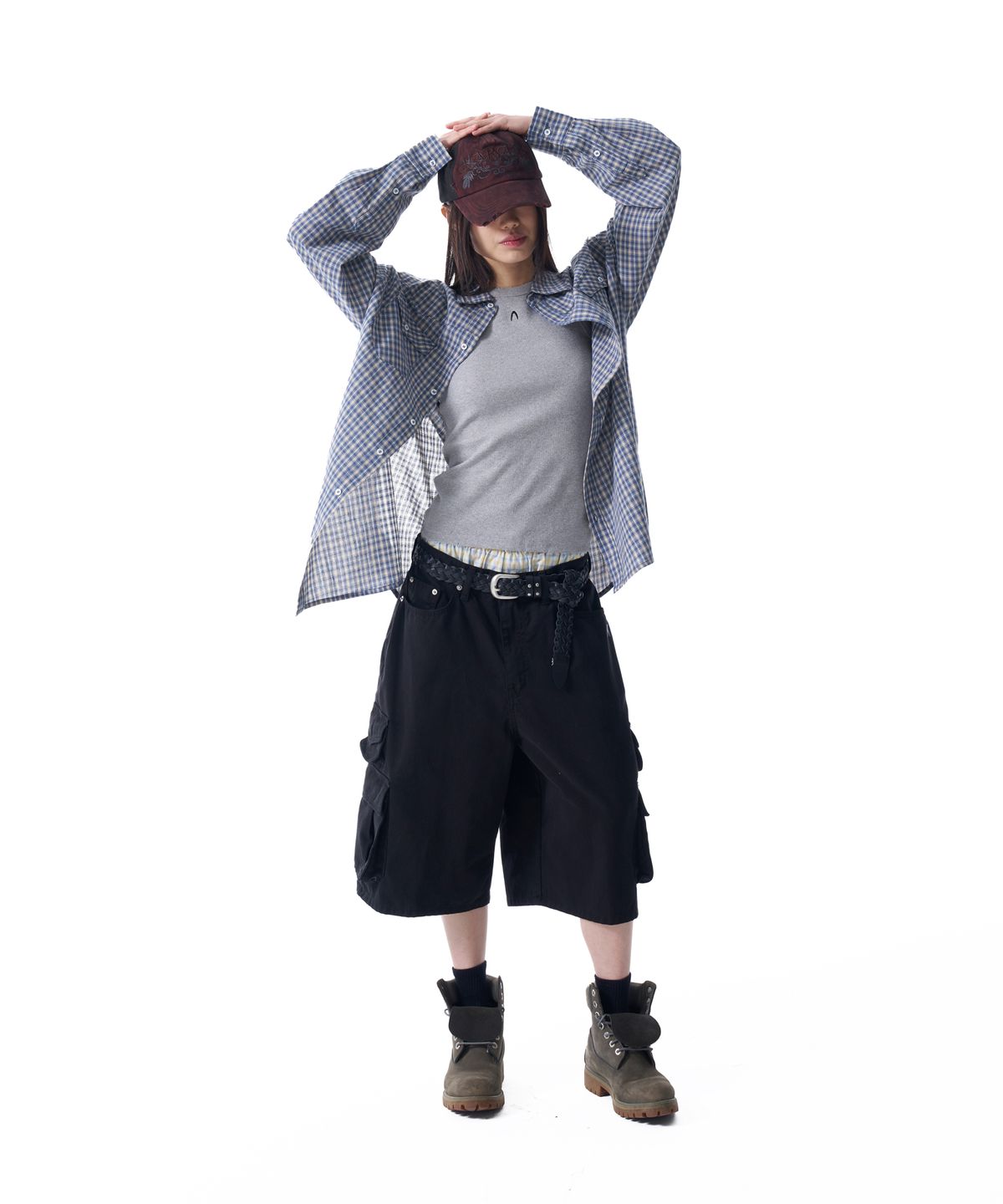 아캄(AAKAM) Distressed Logo Sleeveless (Gray)