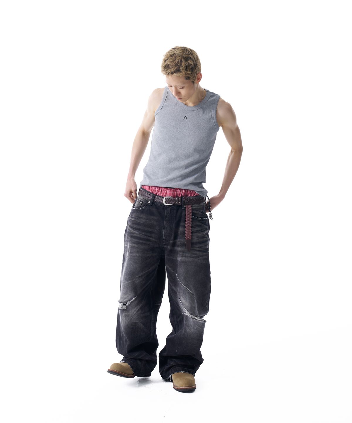 아캄(AAKAM) Distressed Logo Sleeveless (Gray)