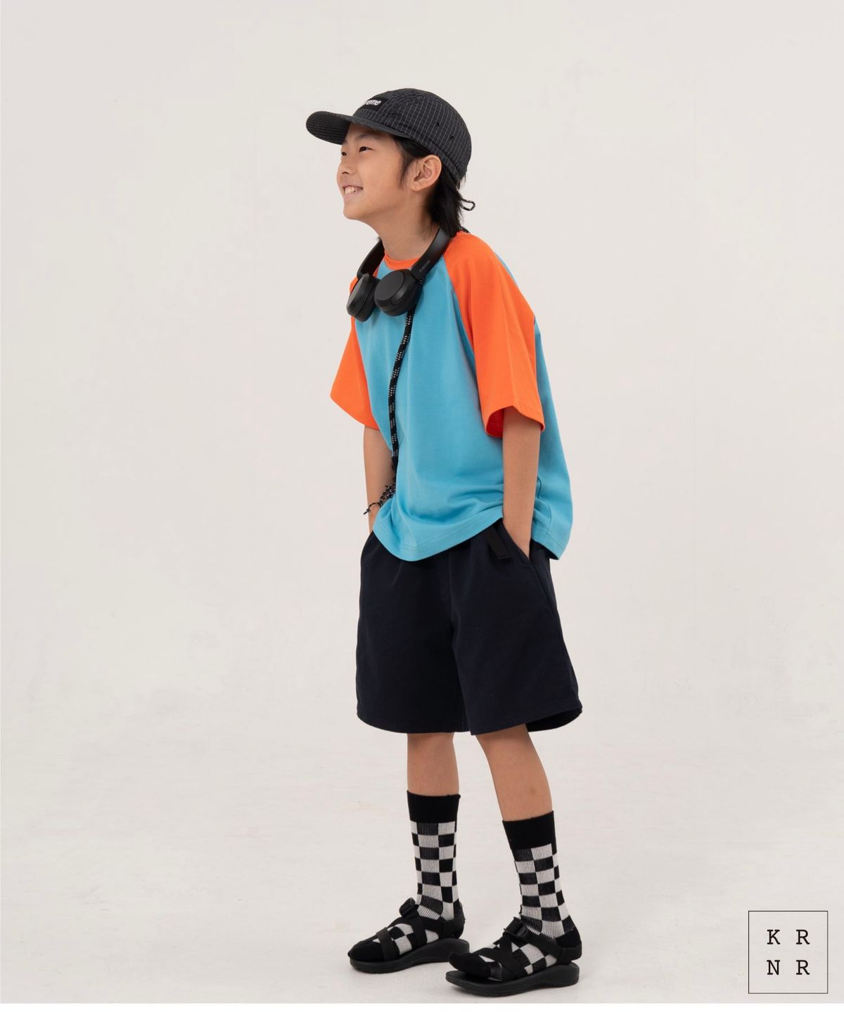 쿠르나르(KRNR) 21 빈티지 레글런 주니어 반팔티 블루, 아이보리