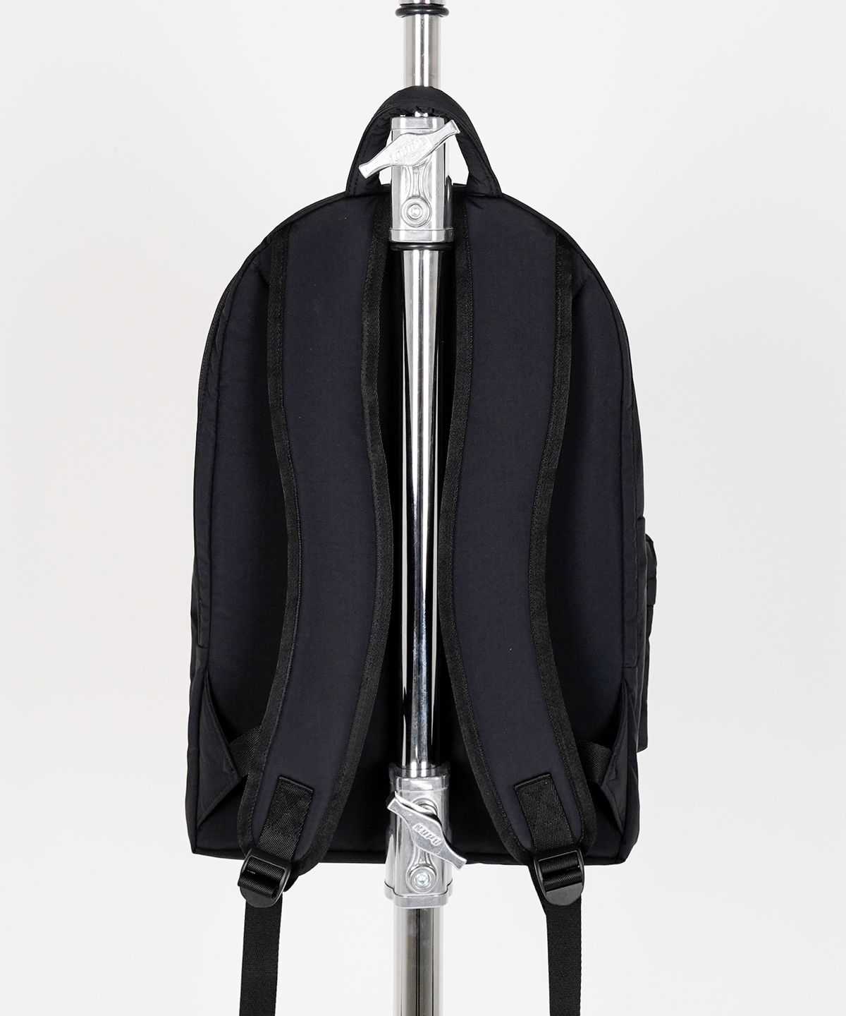 더텅(THETUNG) [공간] 나일론 데일리 백팩 [블랙]