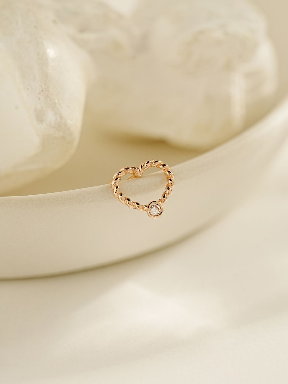 미니멀피어싱(MINIMALPIERCING) 14K 큐빅 프레첼 하트 피어싱 귀걸이