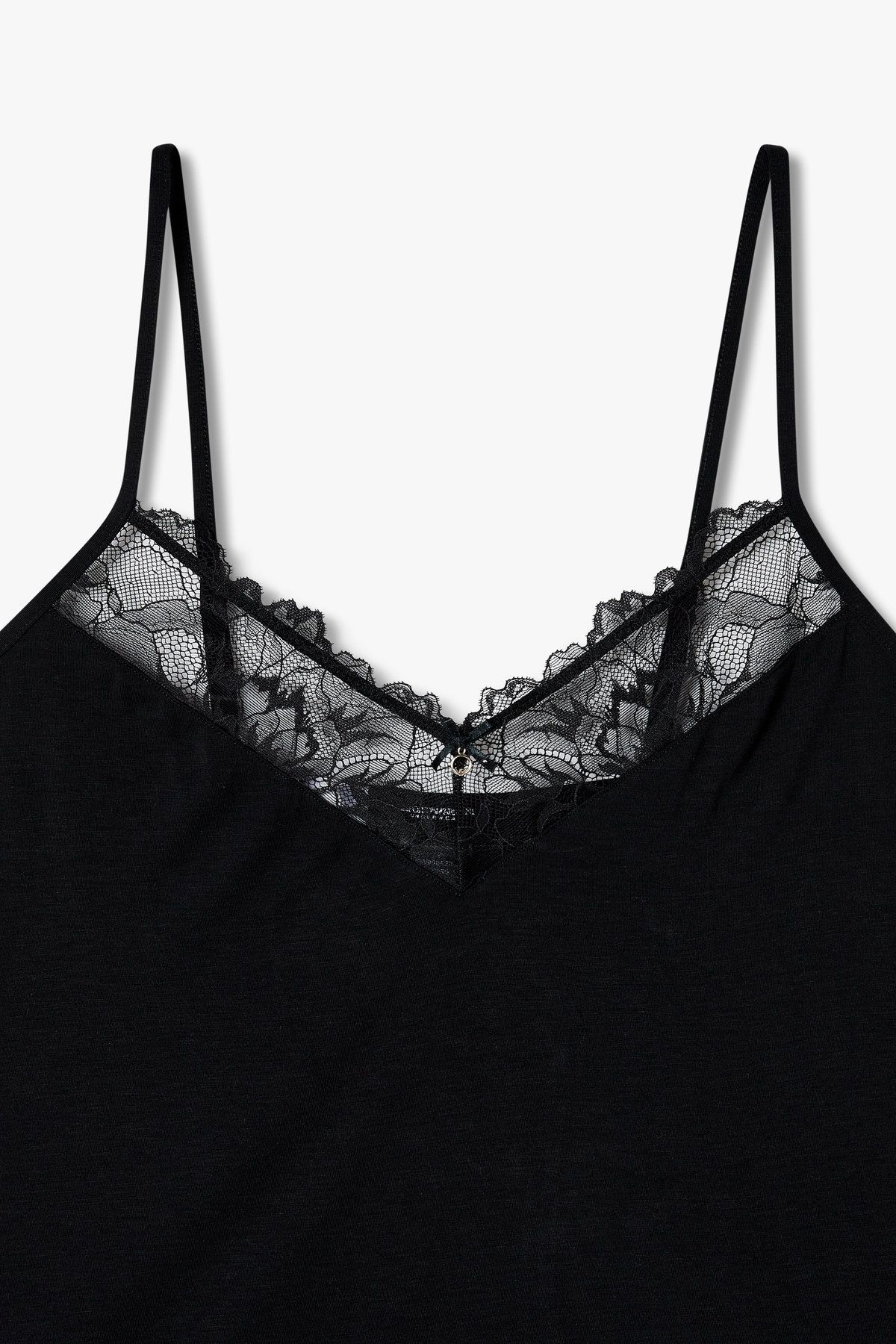 엠포리오 아르마니 언더웨어(EMPORIO ARMANI UNDERWEAR) 여성 레이스 브이넥 레이온 파자마 탑 _블랙 0825113504