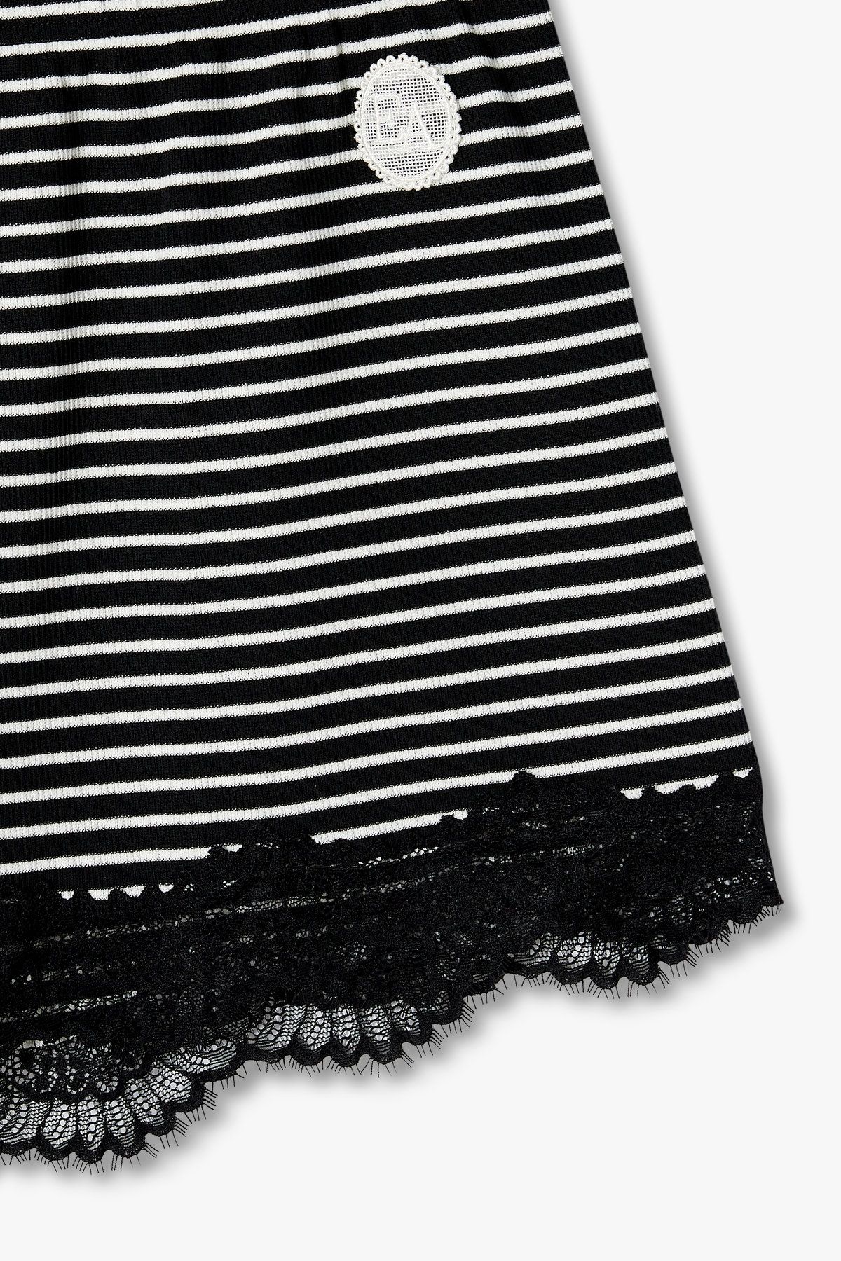 엠포리오 아르마니 언더웨어(EMPORIO ARMANI UNDERWEAR) 여성 레이스 트림 스트라이프 라운지 쇼츠 _블랙 0825131508
