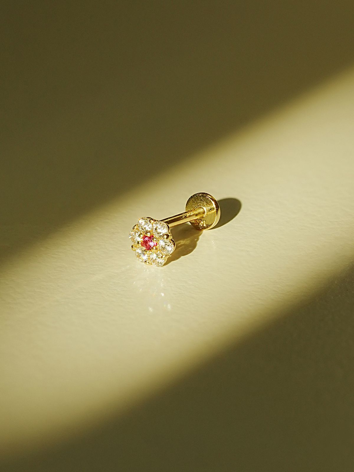 미니멀피어싱(MINIMALPIERCING) [0.8mm]14K 인터널 하모니 플라워 라블렛 피어싱 귀걸이