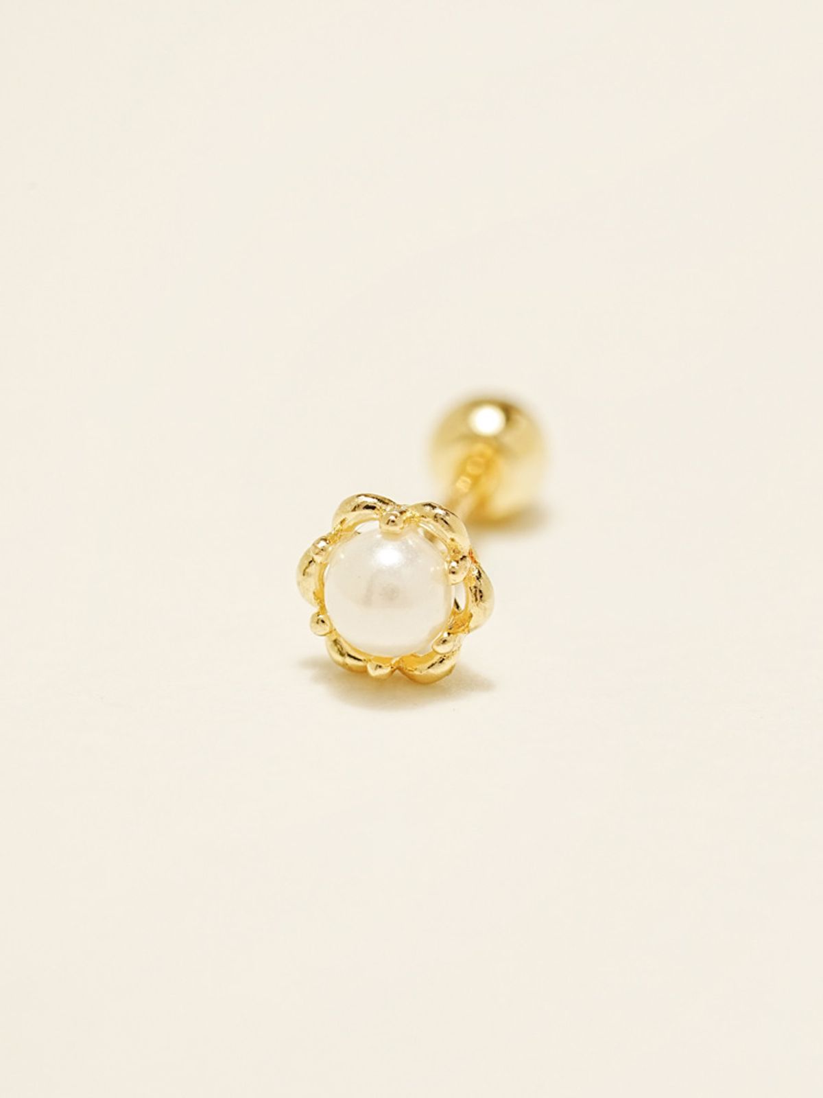 미니멀피어싱(MINIMALPIERCING) 14K 크리미 진주 피어싱 귀걸이