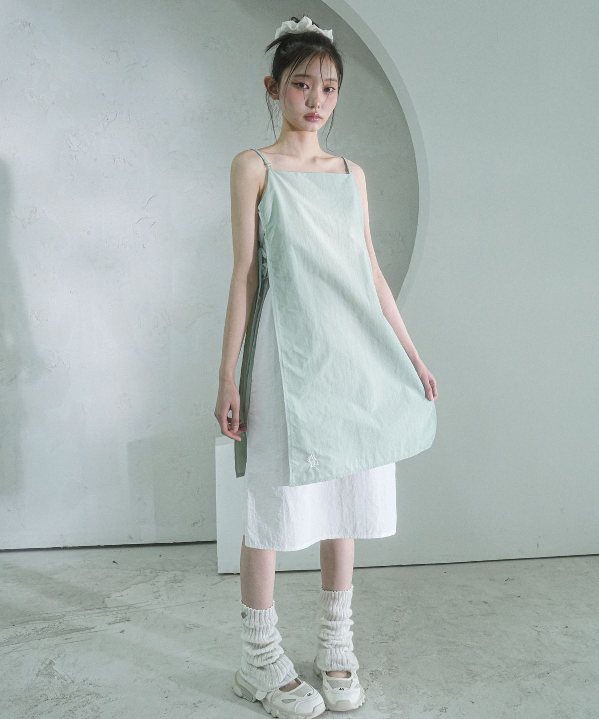 어반드레스(AVANDRESS) Apron Taslan Layered Dress - 3COL