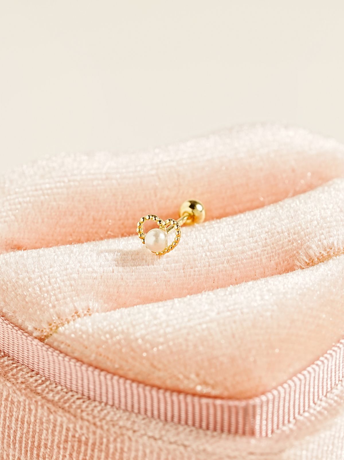 미니멀피어싱(MINIMALPIERCING) 14K 메모리 하트 피어싱 귀걸이