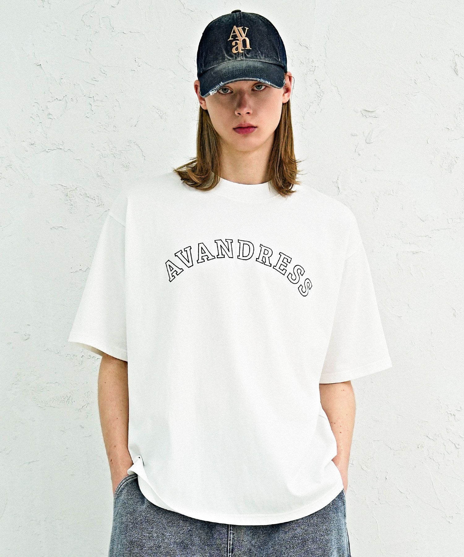 MUSINSA公式 | AVANDRESS Signature T-shirt - 2COL